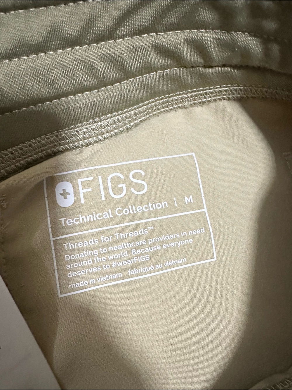 Figs Scrub Set - Sandstone - Picture 6 of 7
